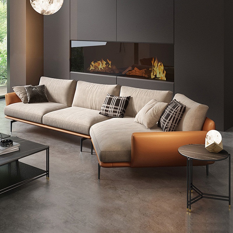 Bạn có thể kết hợp thêm những chiếc sofa đơn nếu phòng khách đủ rộng