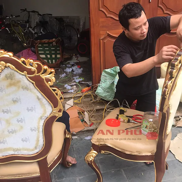 bọc ghế bàn ăn